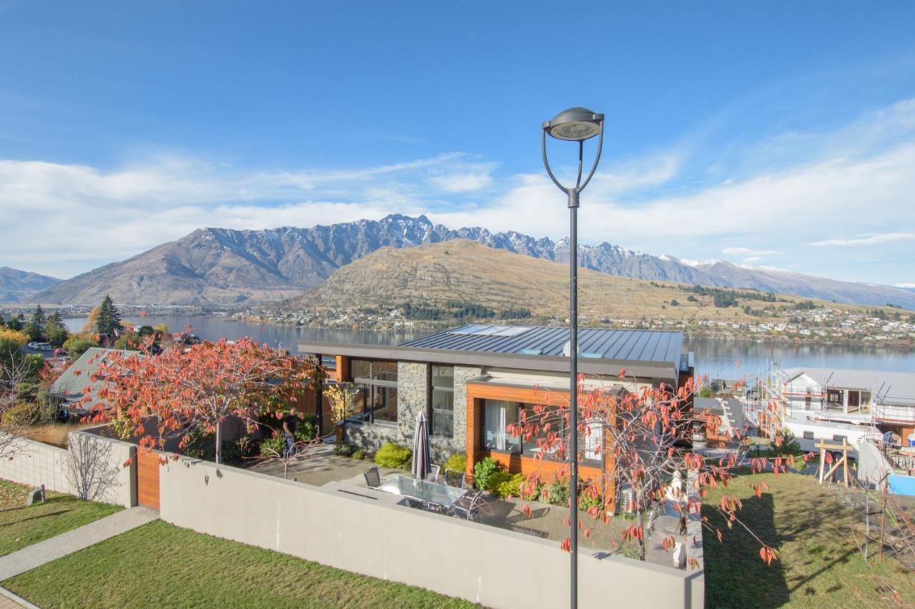 Villa On Saint Marks Distretto di Distretto di Queenstown Esterno foto