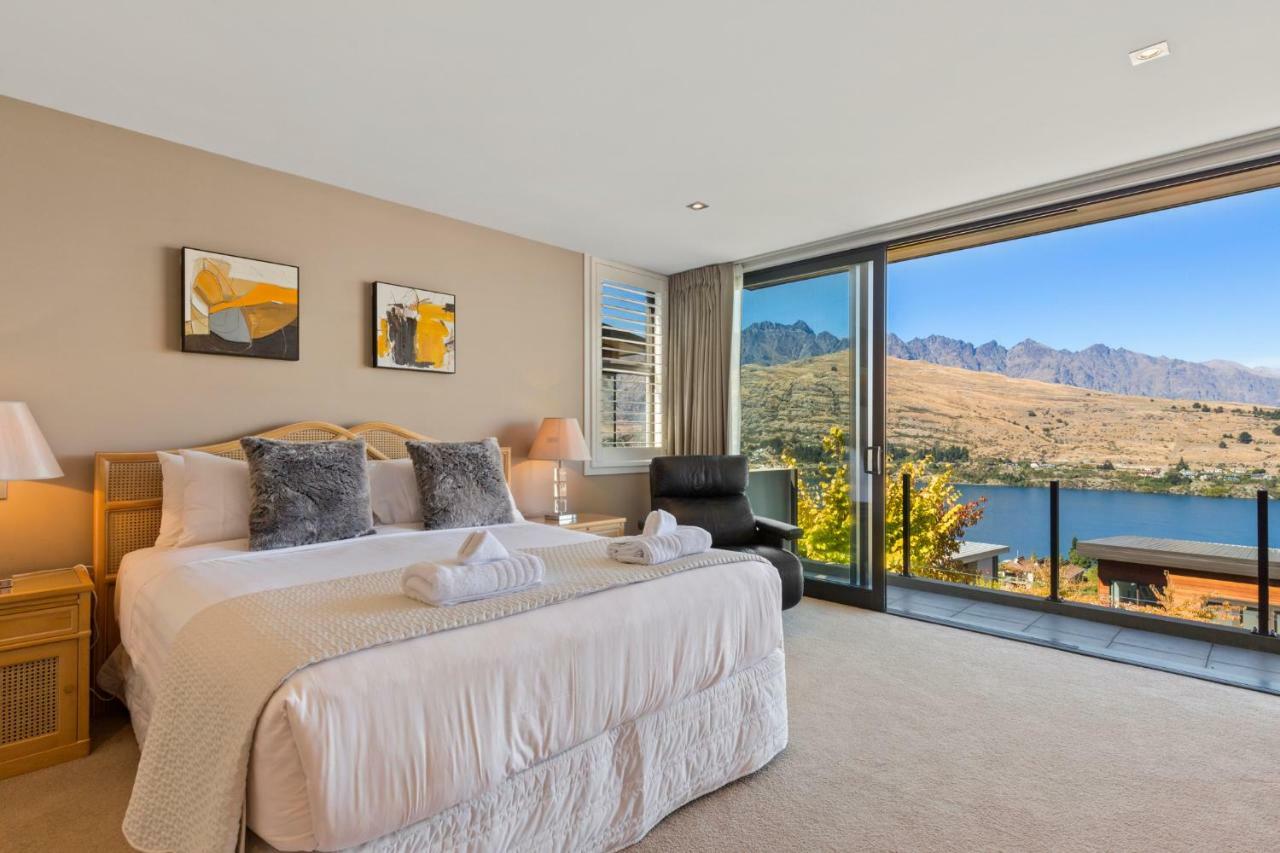 Villa On Saint Marks Distretto di Distretto di Queenstown Esterno foto