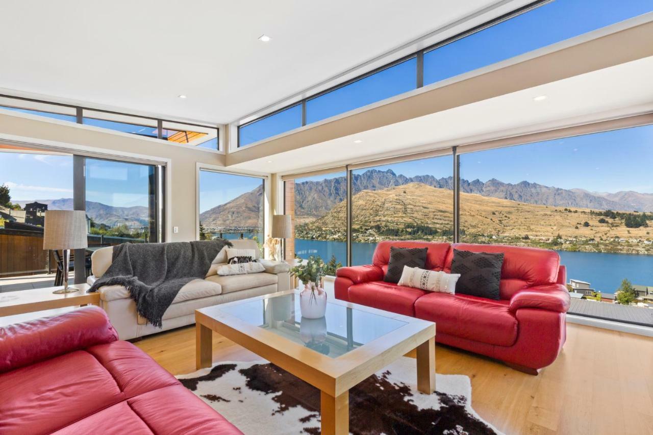 Villa On Saint Marks Distretto di Distretto di Queenstown Esterno foto